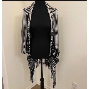 Vtg Y2K Forever 21 Cardigan Sweater Women S Mohair Black White Aztec Fringe Boho
